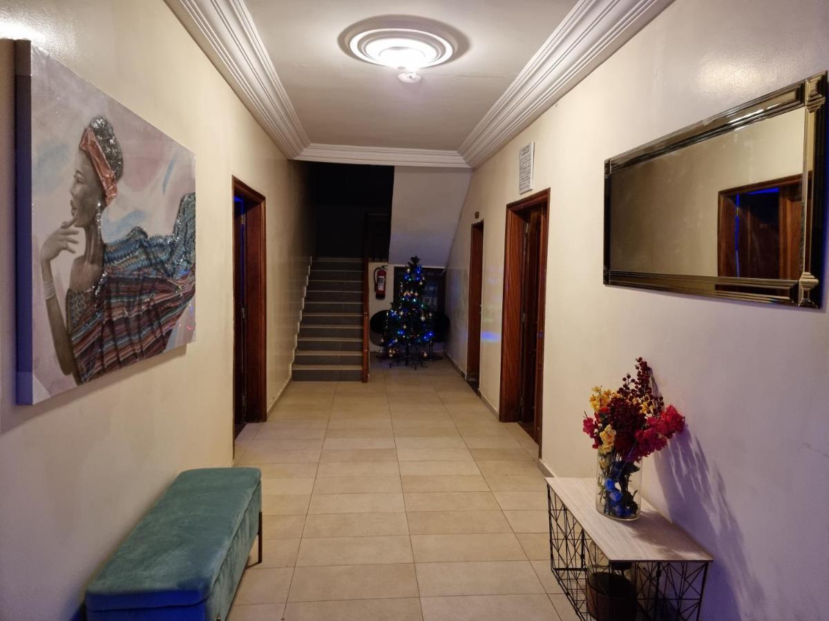 Residence Blue Hotel Thies Bagian luar foto