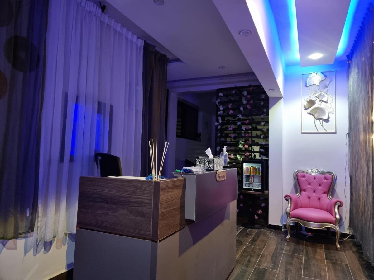 Residence Blue Hotel Thies Bagian luar foto