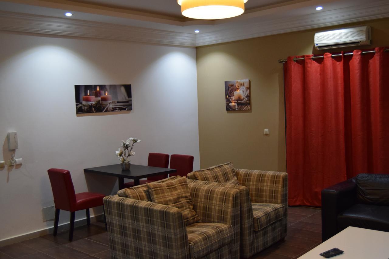 Residence Blue Hotel Thies Bagian luar foto
